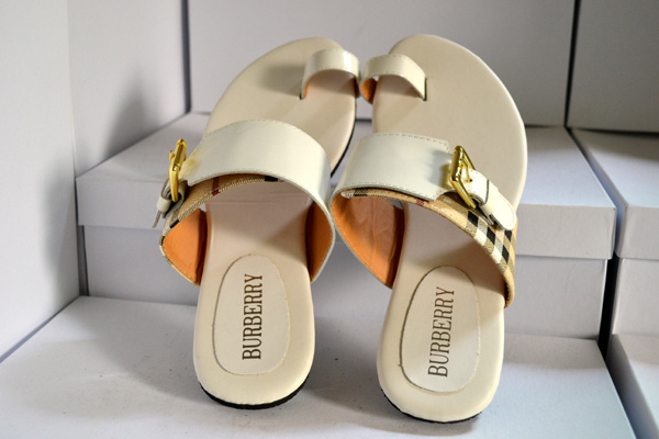 2017 Burbry slippers woman 35-42-017
